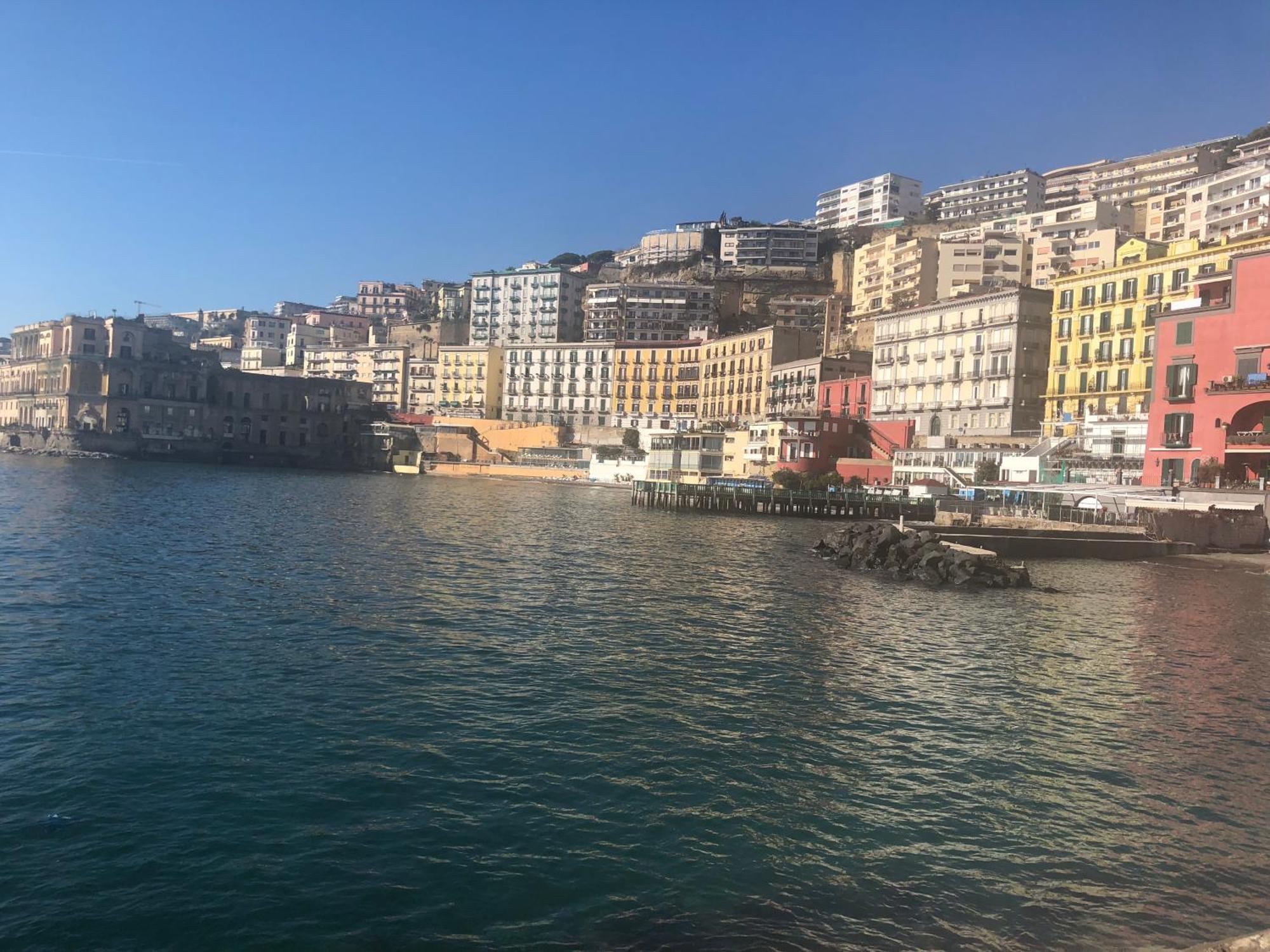 B&B Monserrato Naples Exterior photo